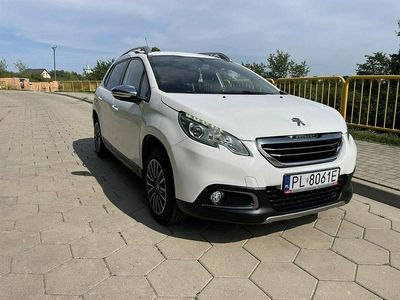 Biały Używany 2015 Peugeot 2008 SUV | 35 999 zł (Dość drogi)