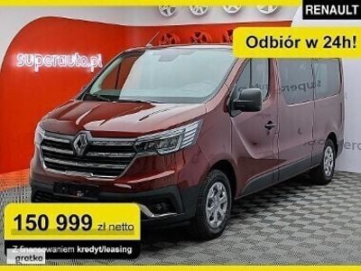 Czerwony Używany 2023 Renault Trafic Minivan | 185 729 zł