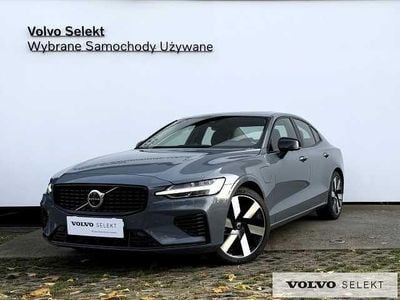 Szary Używany 2024 Volvo S60 Sedan/Limuzyna | 209 900 zł (Dość drogi)