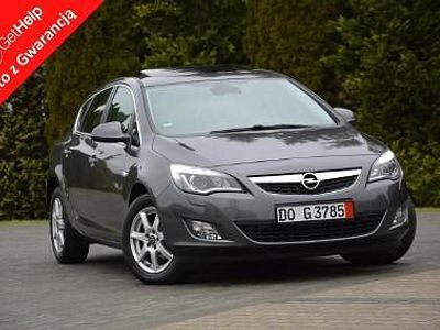 Używany Opel Astra Cosmo 140 KM (102 kW) 2010 Szary Hatchback
