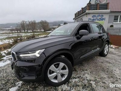 Czarny (metalik) Używany 2020 Volvo XC40 SUV | 84 900 zł (Super Cena)