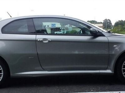 Używany Alfa Romeo GT 150 KM (110 kW) 2005 Srebrny (metalik) Coupe
