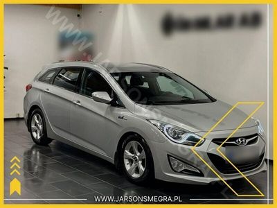 Używany Hyundai i40 116 KM (85 kW) 2012 Srebrny Kombi