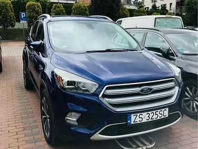 Granatowy Używany 2017 Ford Kuga Titanium SUV | 53 999 zł (Uczciwa cena)