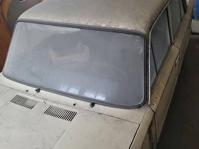 Beżowy Używany 1990 Fiat 1500 Sedan/Limuzyna | 10 000 zł