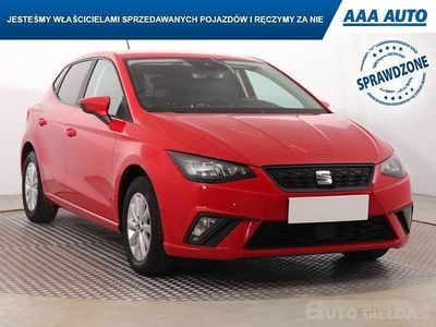 Używany Seat Ibiza 2022 Czerwony Hatchback