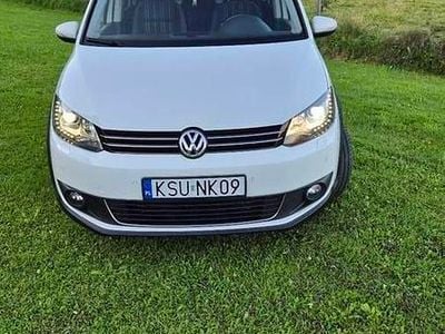 Biały Używany 2013 VW Touran Cross Minivan | 33 500 zł