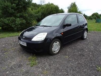Niebieski Używany 2004 Ford Fiesta Hatchback | 5900 zł (Dość drogi)