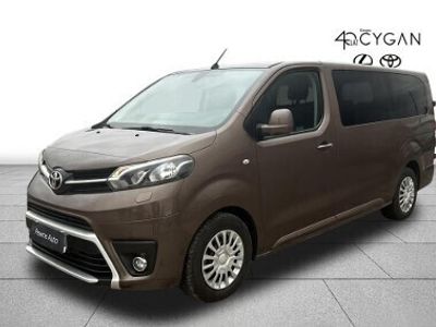 Używany Toyota Proace Verso Business Edition 145 KM (106 kW) 2021 Brązowy Kombi