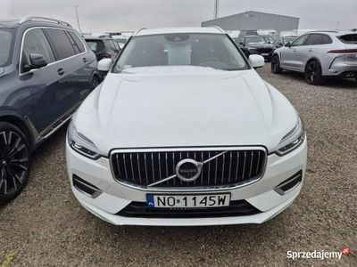 Biały Używany 2020 Volvo XC60 SUV | 87 330 zł (Super Cena)