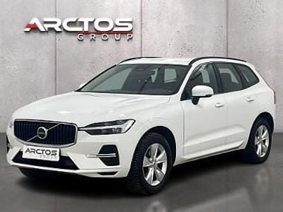 Używany Volvo XC60 Momentum 197 KM (144 kW) 2021 Biały SUV