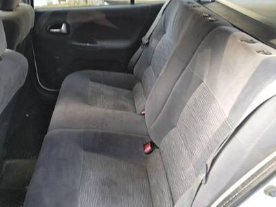 Biały Używany 2003 Renault Mégane II Sedan/Limuzyna | 1200 zł (Dobra cena)