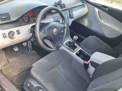 Używany VW Passat 2005 Sedan/Limuzyna
