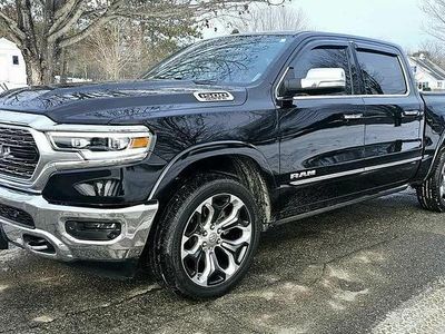 Czarny Używany 2020 RAM 1500 Pickup | 198 000 zł (Drogi)