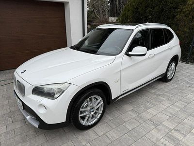 Biały Używany 2011 BMW X1 SUV | 37 999 zł