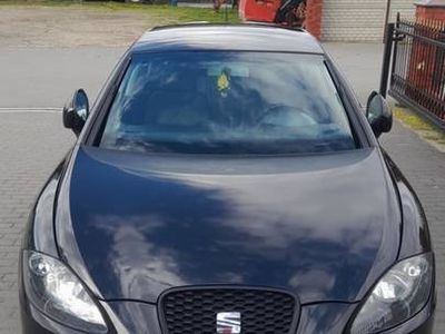 Czarny Używany 2010 Seat Leon Hatchback | 22 500 zł