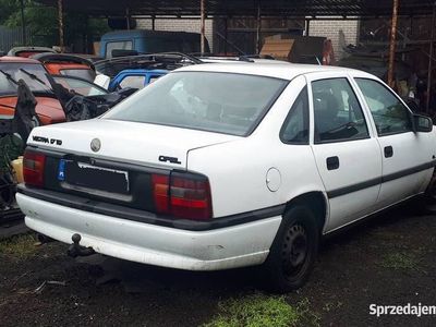 używany Opel Vectra A 1,7TD Zdrowy WYPRZEDAJĘ KOLEKCJE