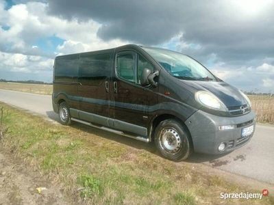 używany Opel Vivaro LONG 1.9DTI DŁUGI