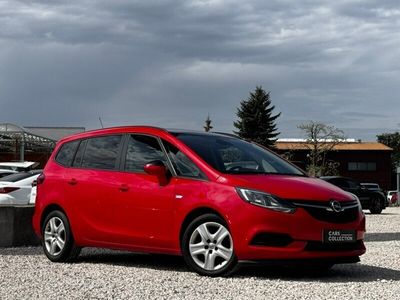 Czerwony (metalik) Używany 2017 Opel Zafira Minivan | 39 900 zł (Dość drogi)