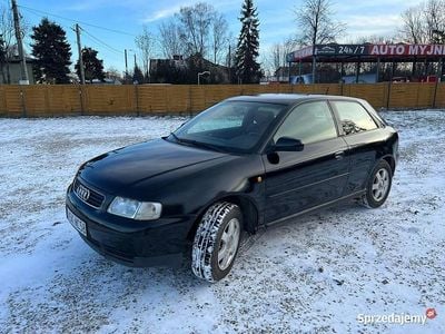 używany Audi A3 1.6 8v 2000r 235 tys. km.