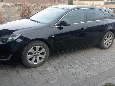 Używany Opel Insignia 2017 Czarny Kombi