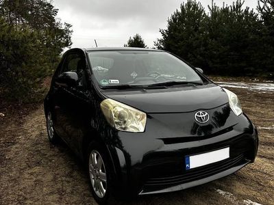 Używany Toyota iQ 68 KM (50 kW) 2009 Hatchback