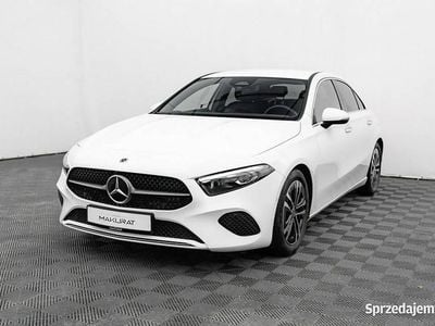 Biały (metalik) Używany 2023 Mercedes A200 Progressive Sedan/Limuzyna | 134 850 zł (Uczciwa cena)