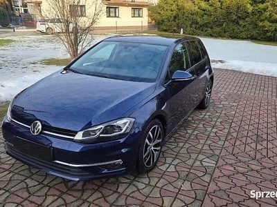 Używany VW Golf VII 2017 Granatowy Hatchback