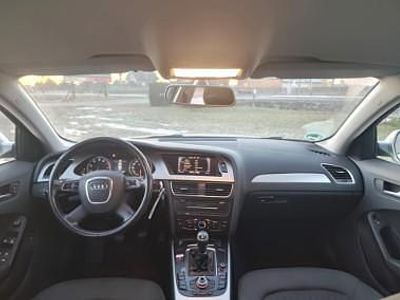 Srebrny Używany 2011 Audi A4 Sedan/Limuzyna | 18 900 zł