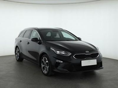 Czarny Używany 2020 Kia Ceed Hatchback | 61 999 zł (Uczciwa cena)