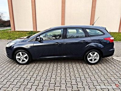 Granatowy Używany 2011 Ford Focus Kombi | 16 900 zł (Uczciwa cena)