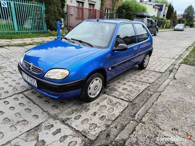 używany Citroën Saxo 1.1 benzyna 2001rok dobry stan długie opłaty