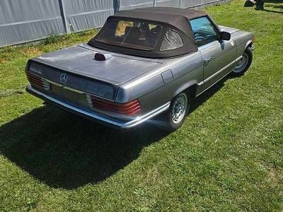 Używany 1984 Mercedes SL500 | 60 800 zł