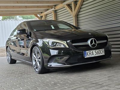 Mercedes CLA200