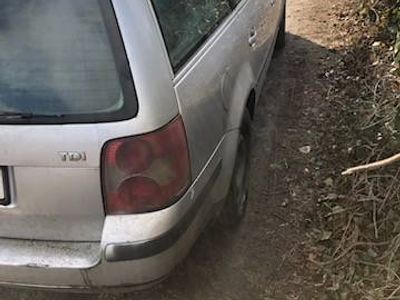 używany VW Passat 1,9tdi 130KM kombi 2004r.na częsci