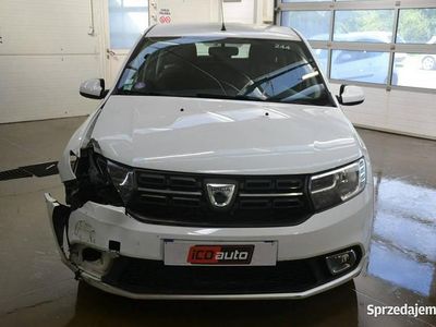 Biały Używany 2017 Dacia Sandero Hatchback | 10 200 zł