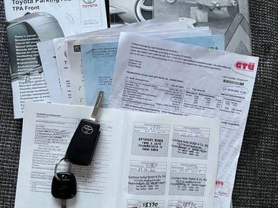 Używany Toyota Verso 147 KM (108 kW) 2016 Czarny Minivan