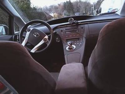 Używany Toyota Prius 2010 Biały Hatchback