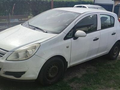 Używany Opel Corsa Enjoy 75 KM (55 kW) 2008 Biały Hatchback