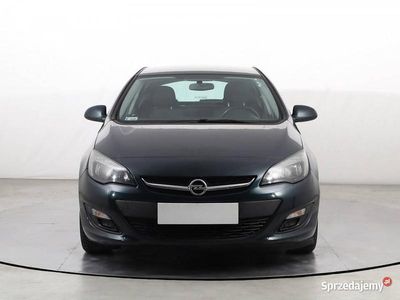 Używany Opel Astra 2013 Zielony Hatchback