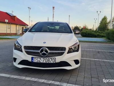 używany Mercedes CLA250 4Matic 7g Panorama