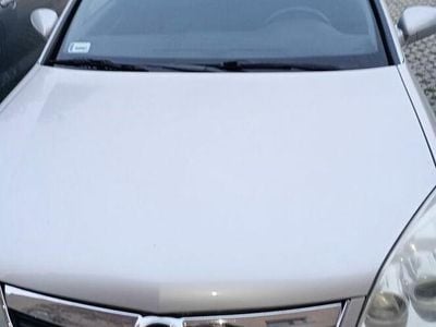 Inny kolor Używany 2005 Opel Vectra Sedan/Limuzyna | 10 600 zł (Drogi)