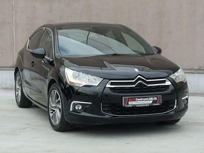 Czarny Używany 2015 Citroën DS4 So Chic Hatchback | 38 900 zł
