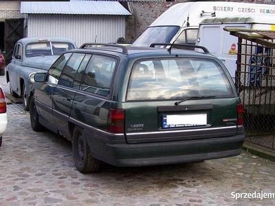 Używany Opel Omega 1992 Zielony Kombi