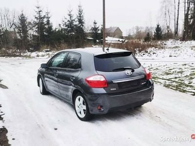 Używany Toyota Auris 2010 Hatchback