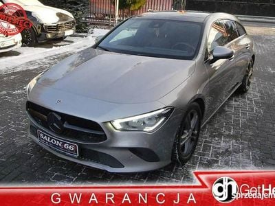 Żółtozłoty Używany 2020 Mercedes CLA180 Sedan/Limuzyna | 74 800 zł