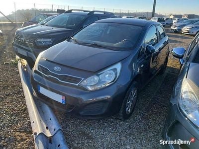 Szary Używany 2012 Kia Rio Premium Hatchback | 11 800 zł