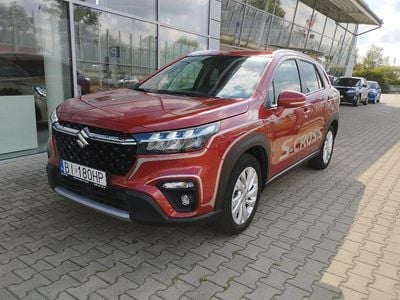 Energetic red pearl Używany 2023 Suzuki SX4 S-Cross SUV | 102 800 zł