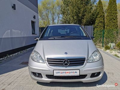 używany Mercedes A150 1.5dm 95KM 2007r. 169 000km