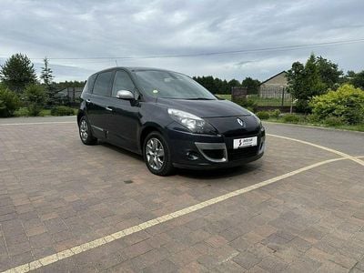 Czarny Używany 2011 Renault Scénic III Minivan | 16 850 zł (Uczciwa cena)